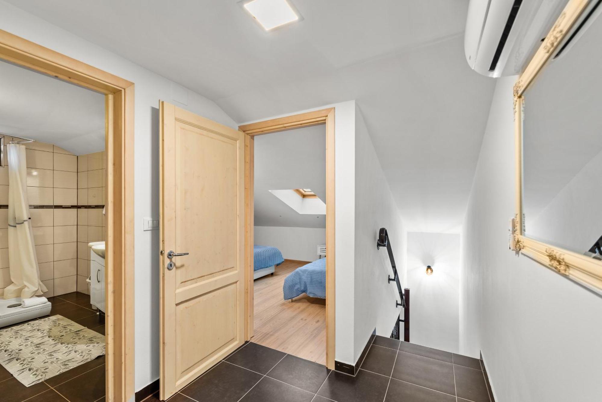 Alba Sanja I Teran Apartment Funtana Ngoại thất bức ảnh