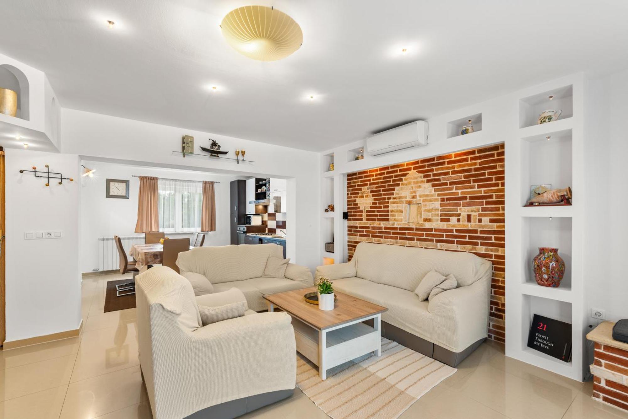 Alba Sanja I Teran Apartment Funtana Ngoại thất bức ảnh